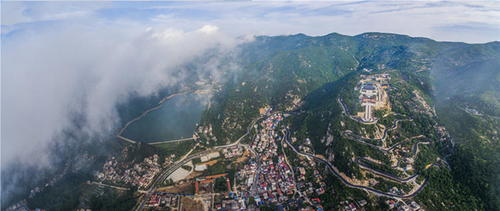 连云港宿城和船山飞瀑是一个景区?还是挨得比较近的两个景区?